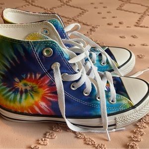 Converse Rainbow Tie dye